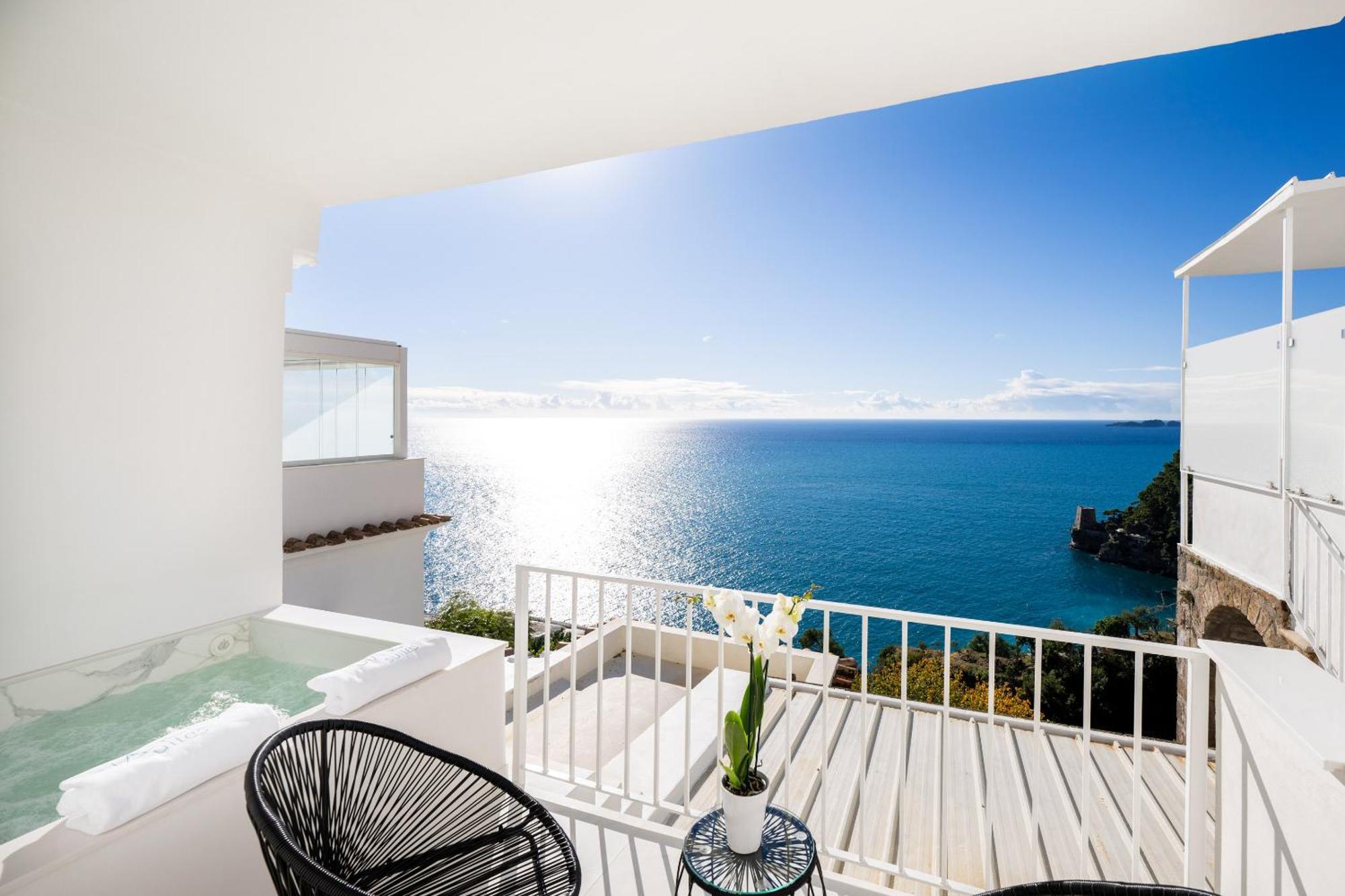 Gianlica Suites Positano Eksteriør billede
