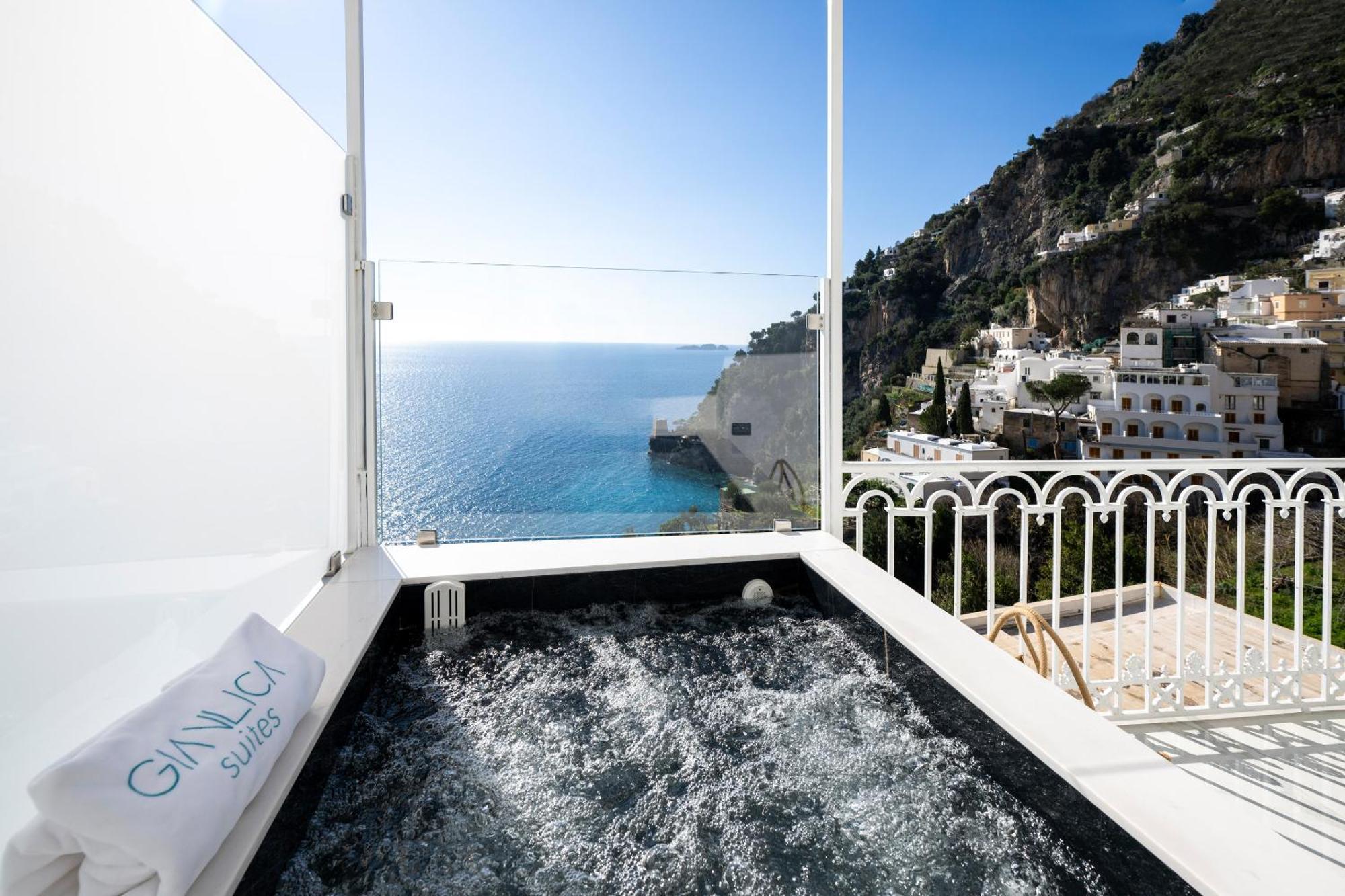 Gianlica Suites Positano Eksteriør billede